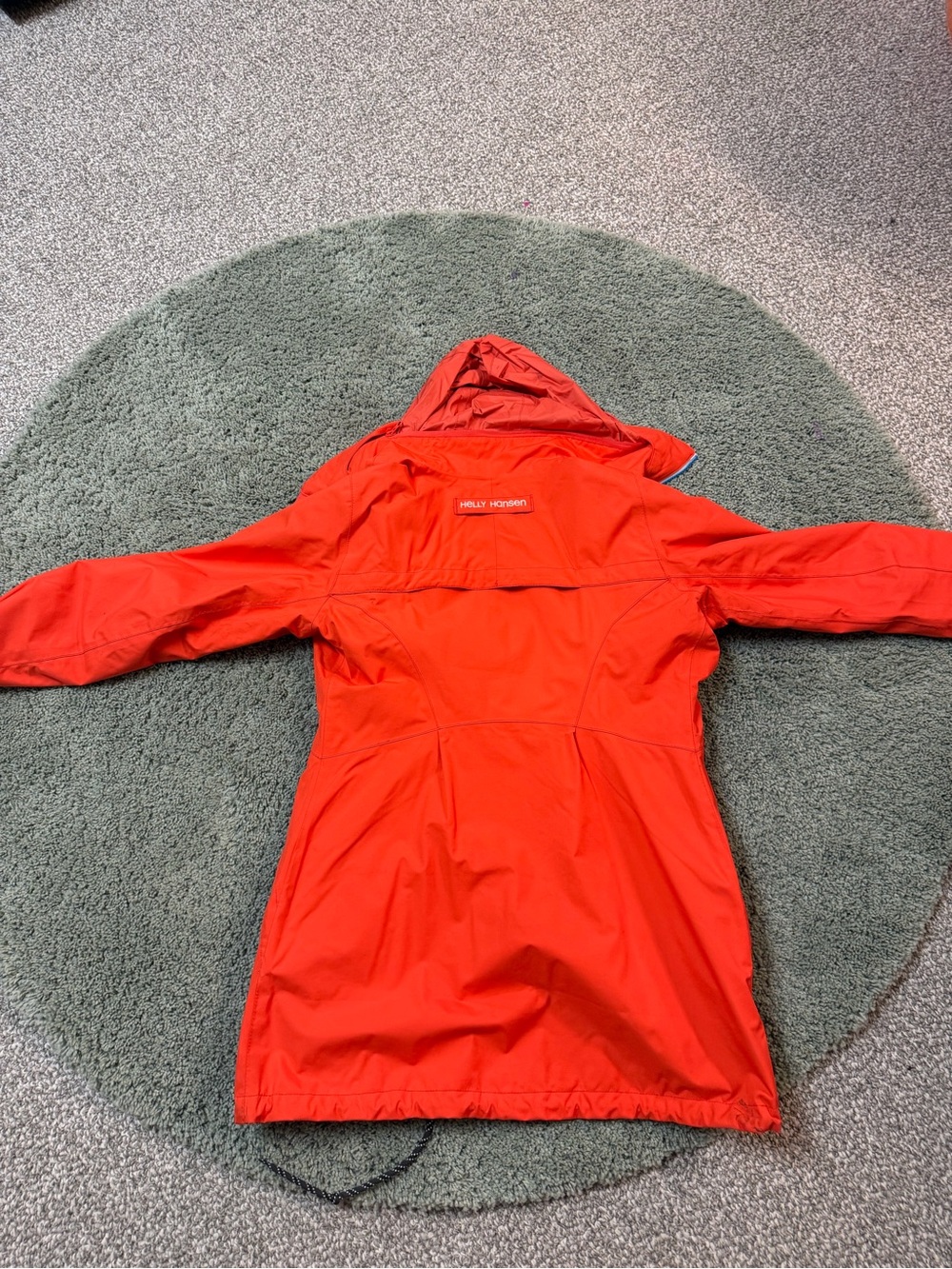 Helly Hansen Women’s Bright Orange Lightweight Trench Coat - Picture 6 of 10